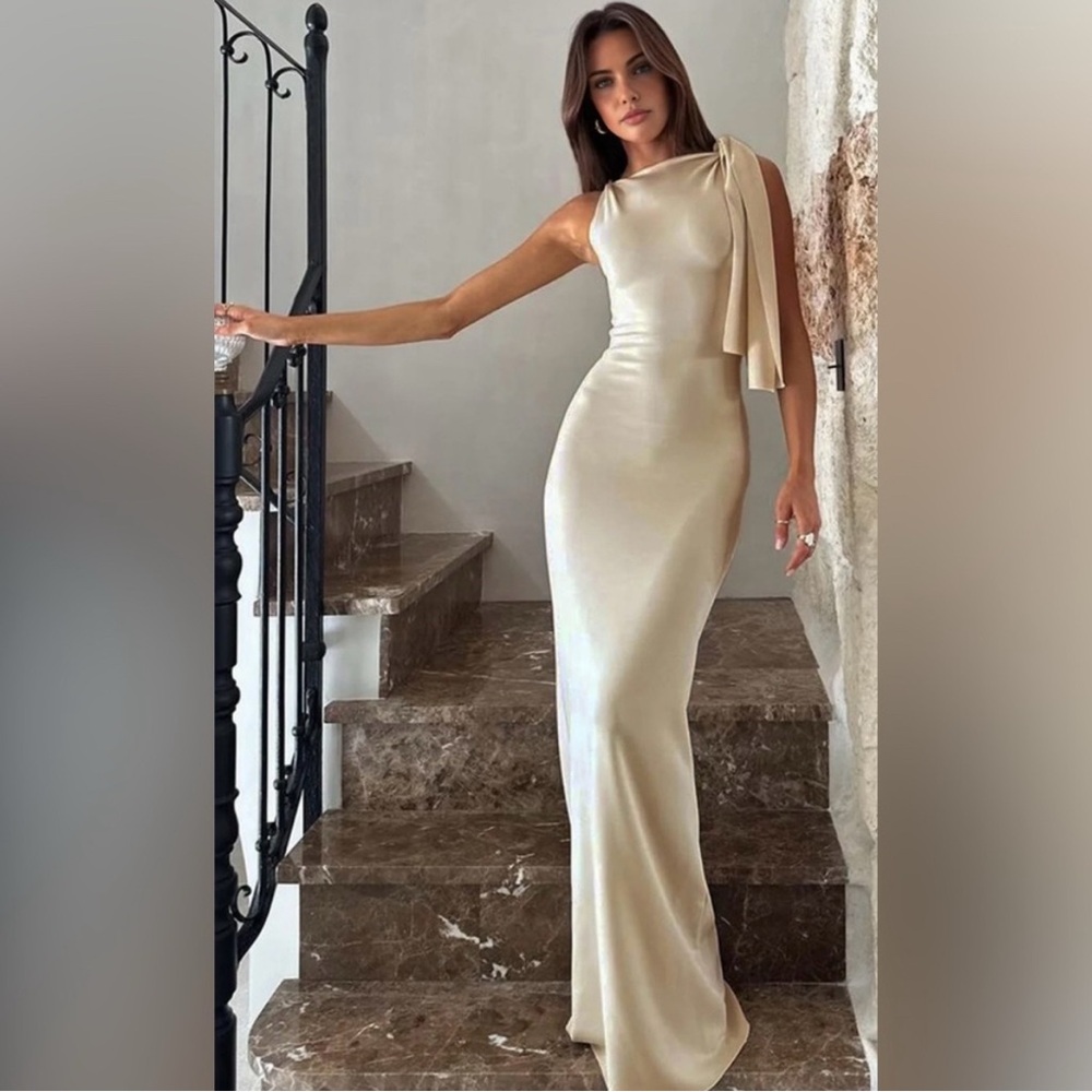 Commense Knotted Sleeveless Maxi Dress – Elegant Apricot Cream, Size S
